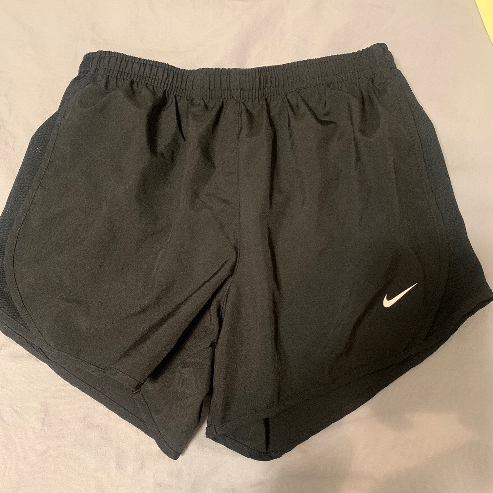 Girls Mike running shorts